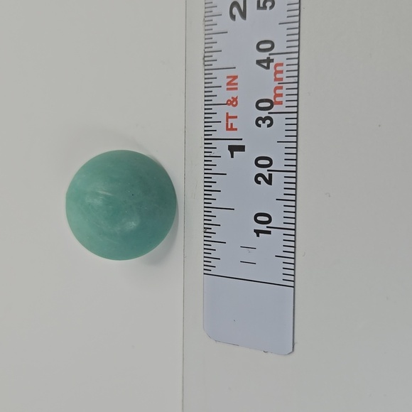 Medium sized blue and white round earrings - Picture 4 of 4